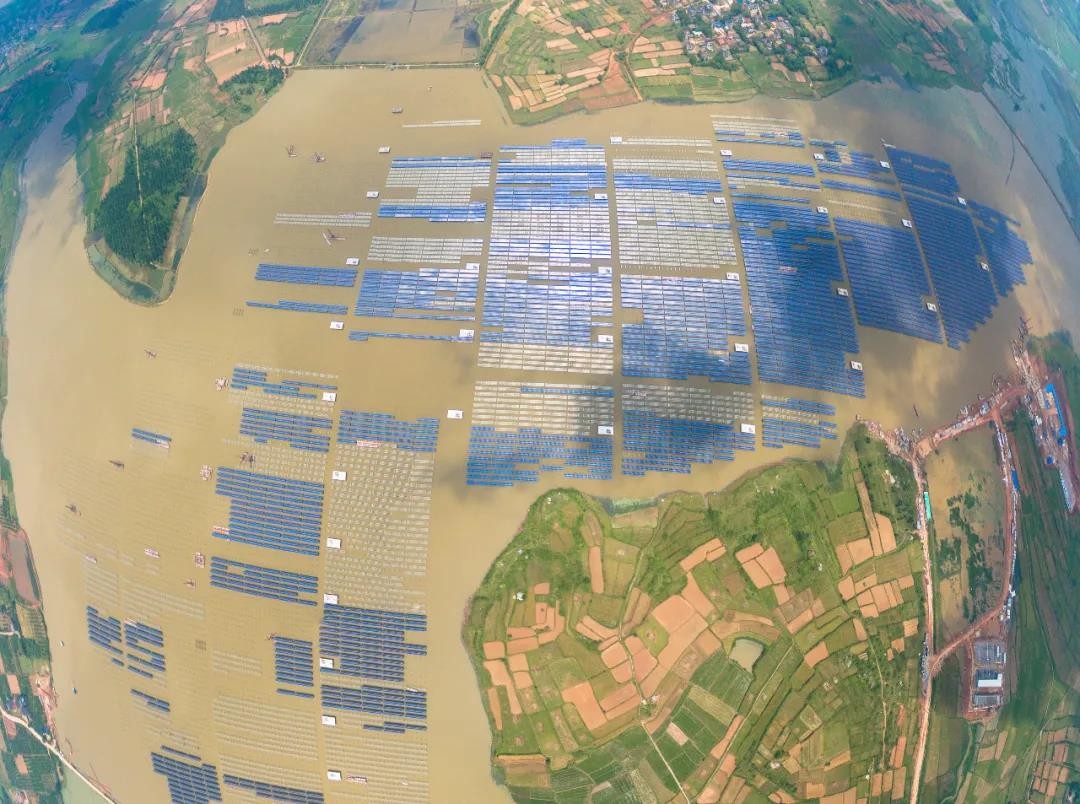 750MW！bwin必赢线路检测中心成功中标华电集团光伏电站代维项目